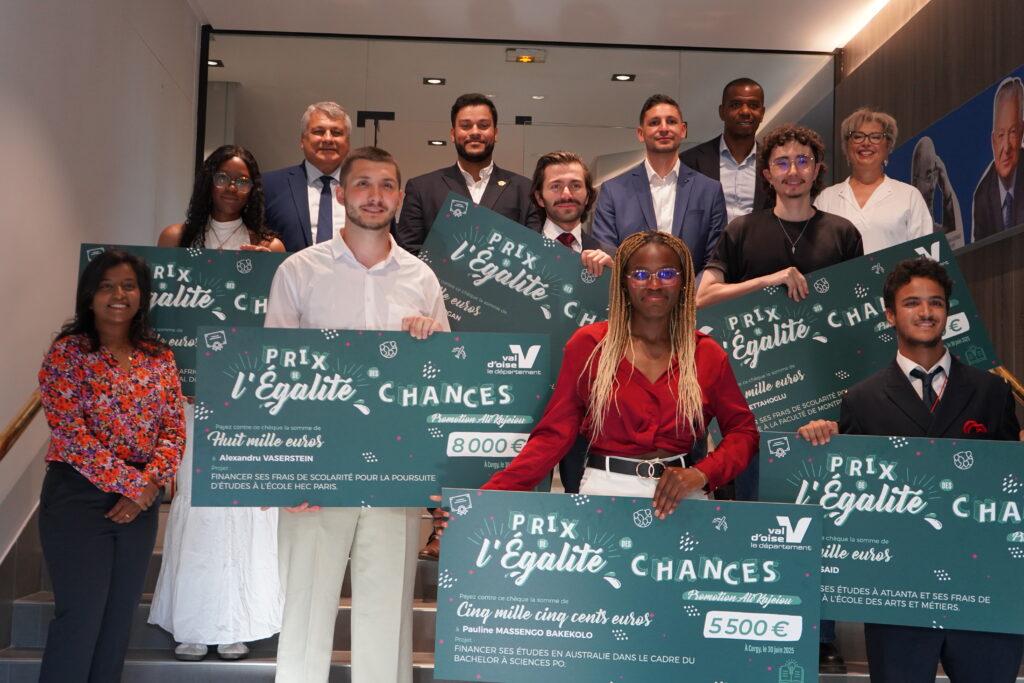 Prix égalité des chances qui récompensent les jeunes méritant